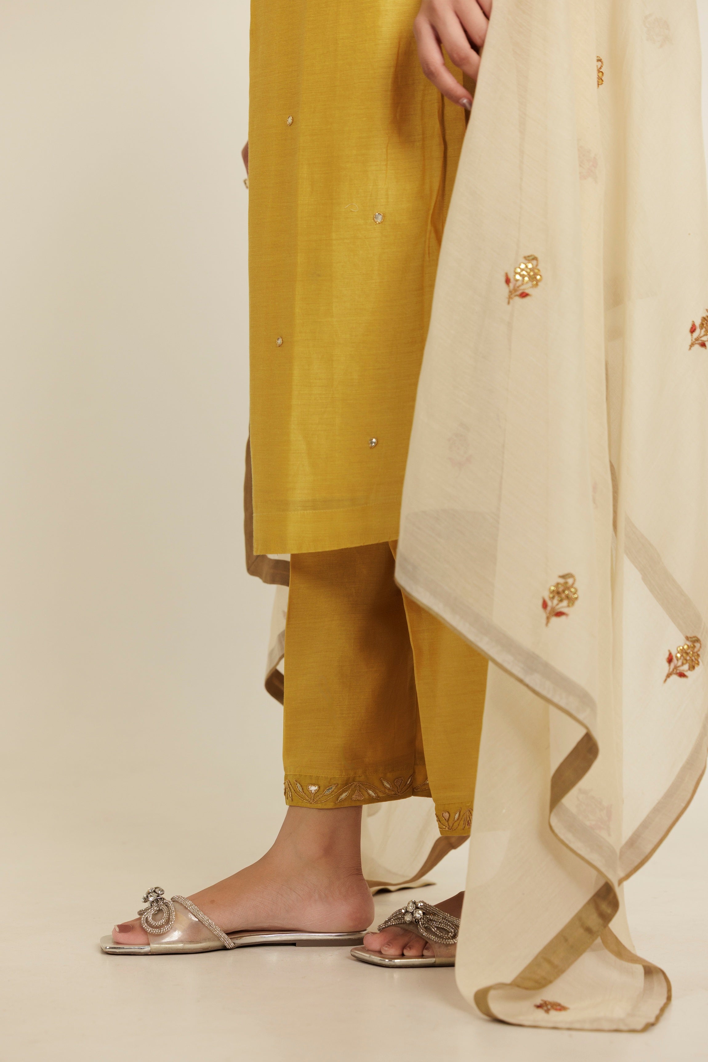 Ivory Pink Floral Gota Patti Cotton Silk Dupatta