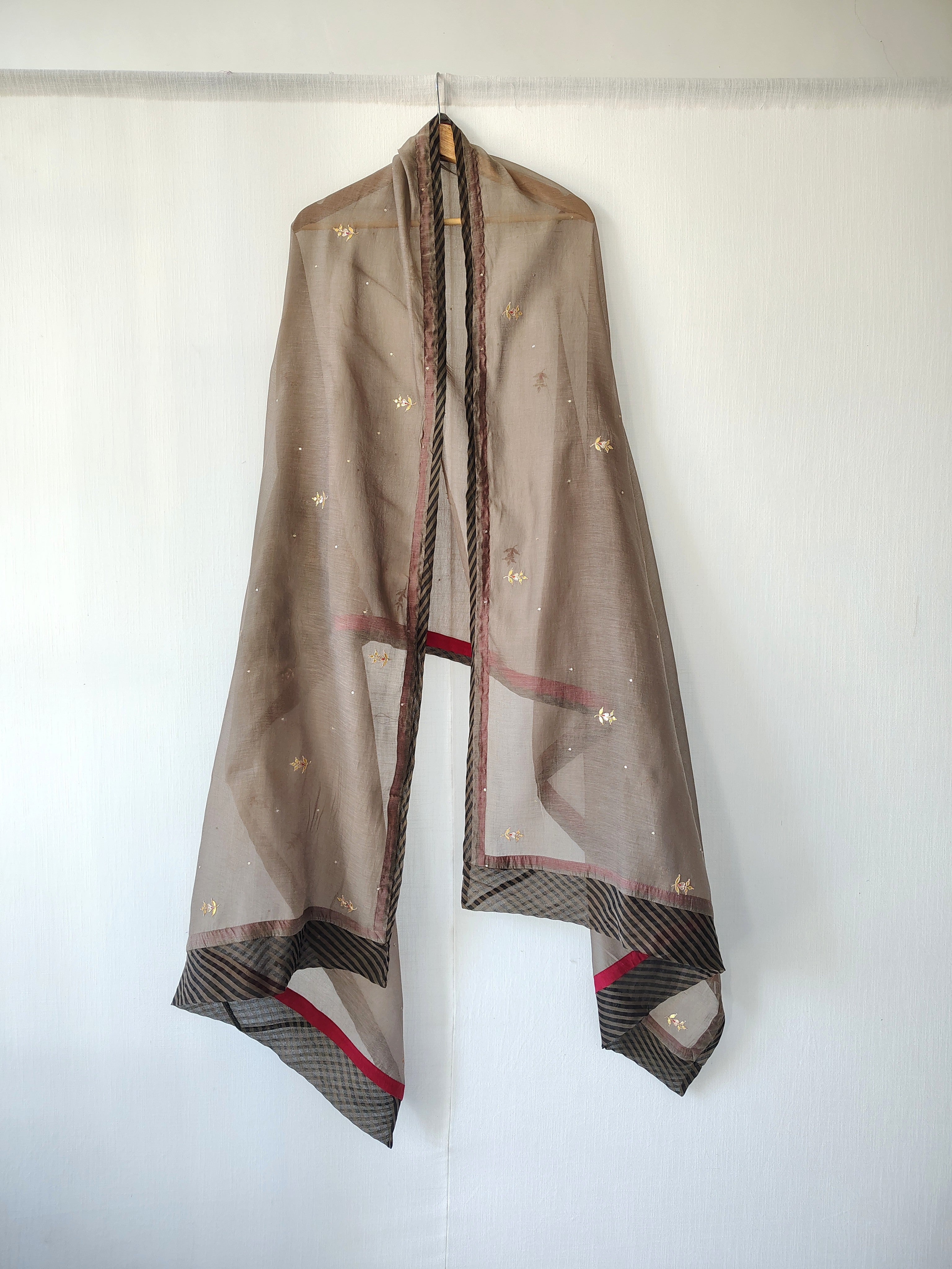 Grey Embroidered Gota-Patti Cotton Silk Dupatta with Border