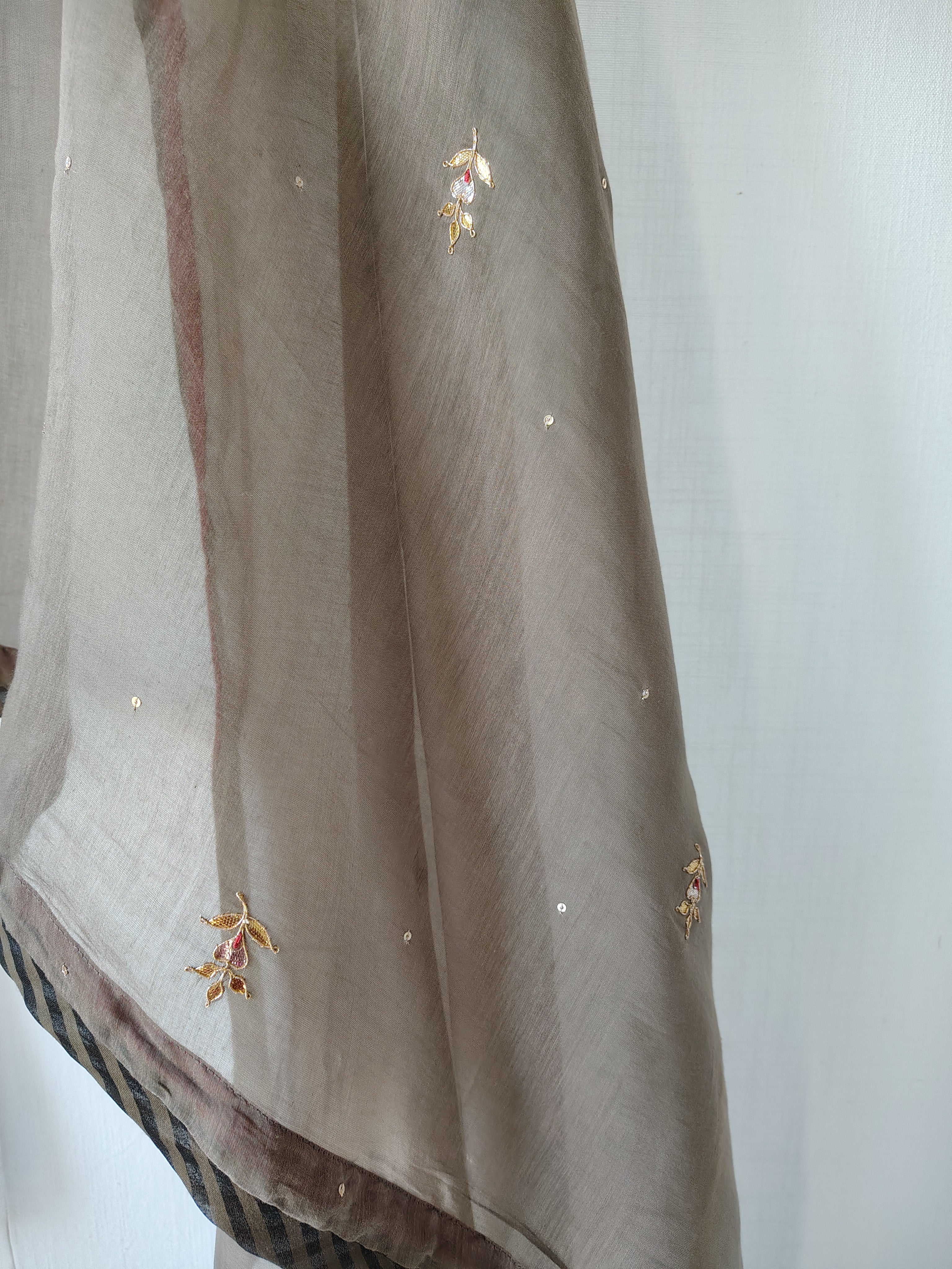 Grey Embroidered Gota-Patti Cotton Silk Dupatta with Border
