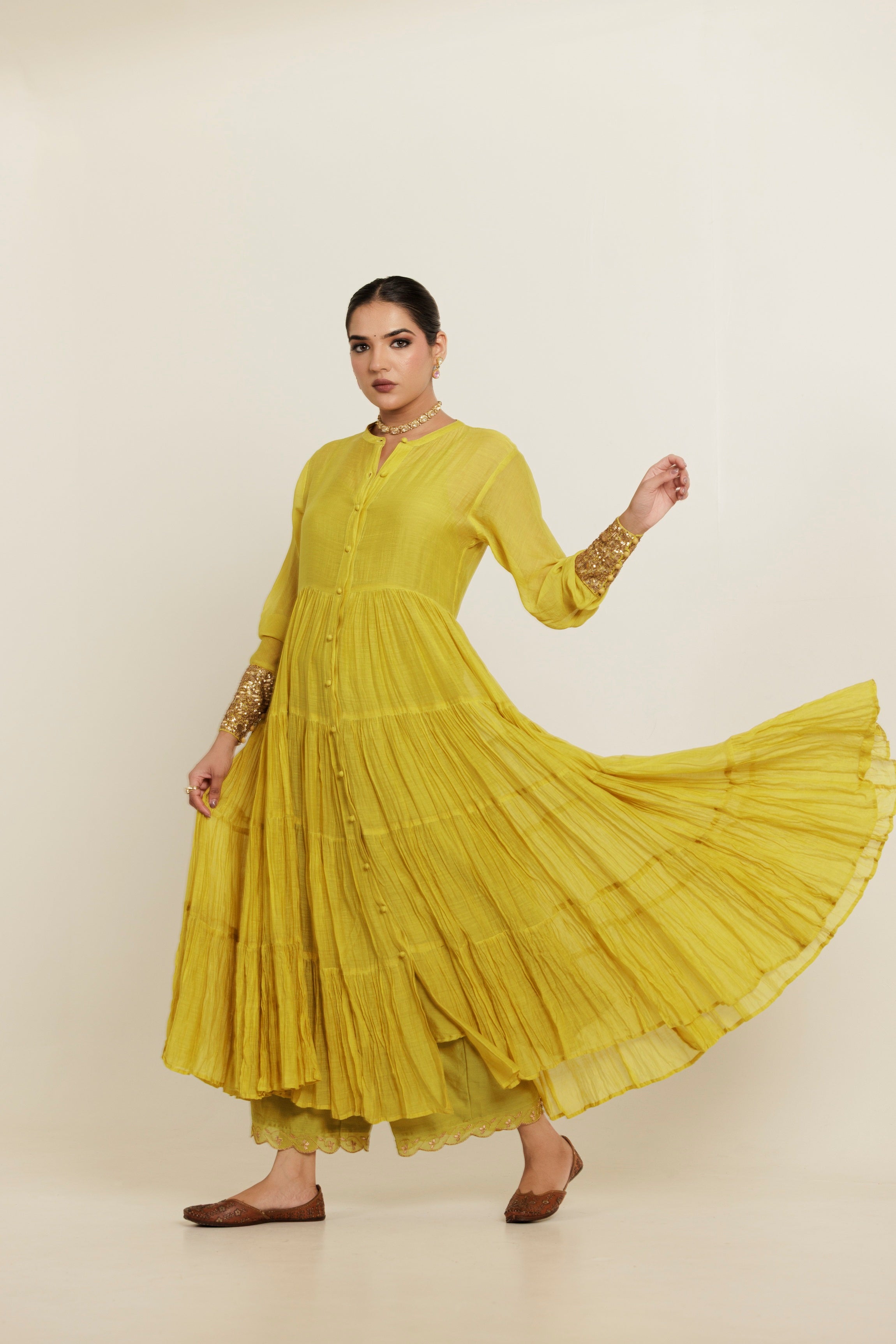 SUNEHERI Anarkali Kurta Set