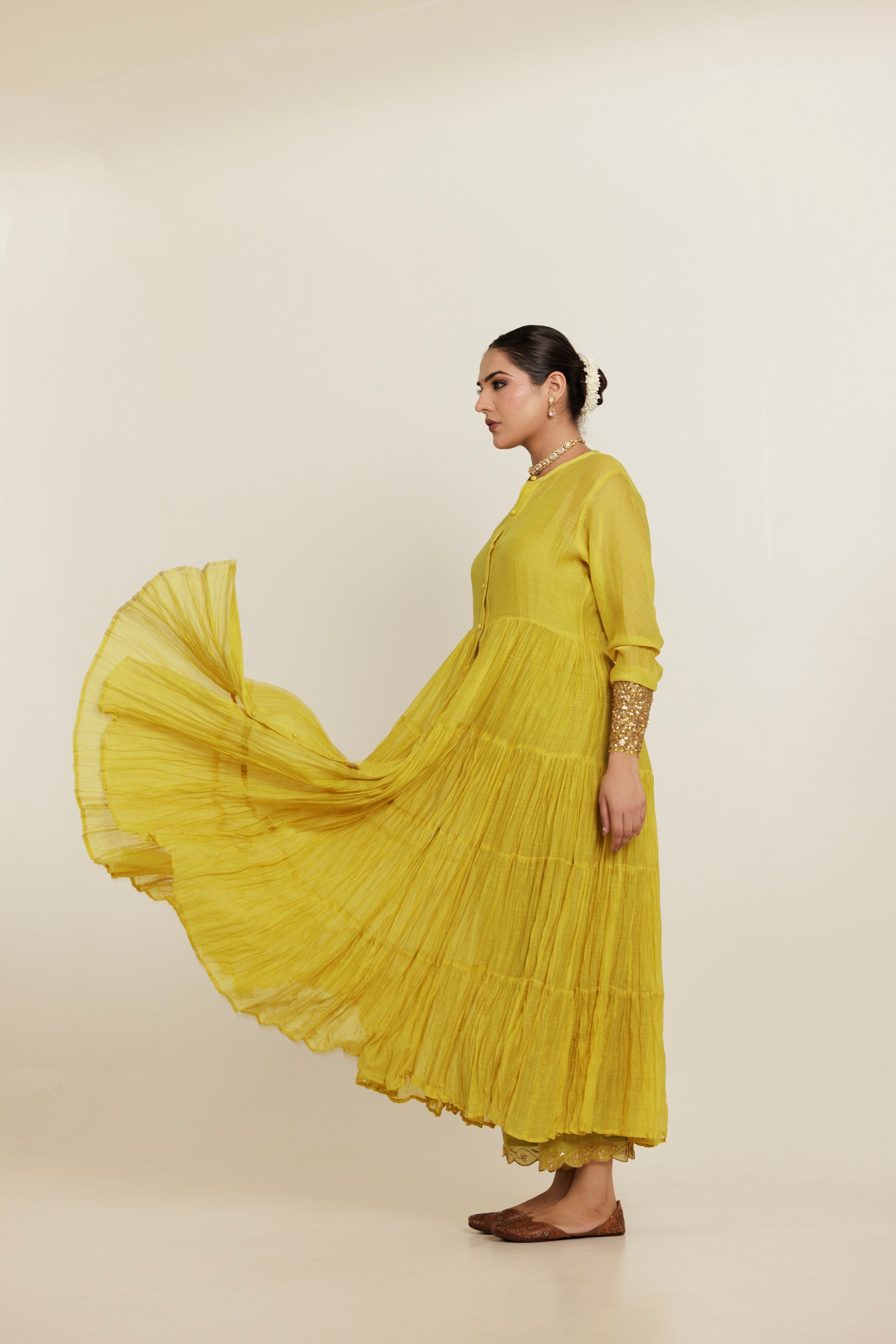 SUNEHERI Anarkali Kurta Set