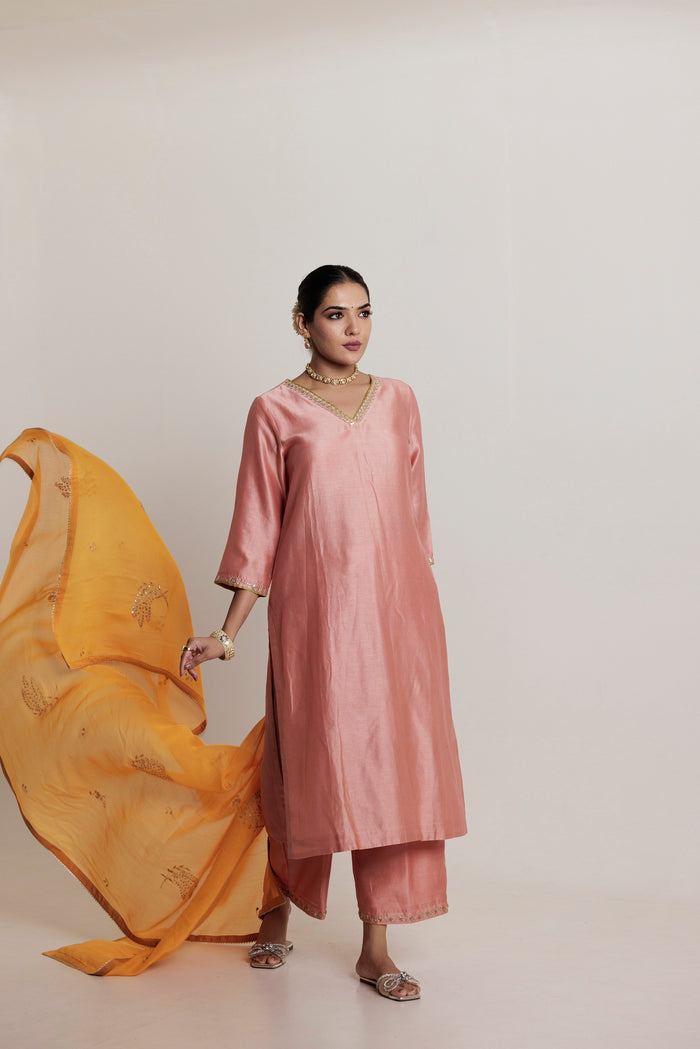 Peach Pink Embroidered Gota-Patti Chanderi Kurta Set
