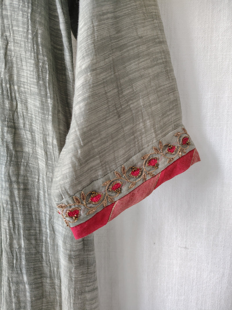 Grey Gota Patti Hand Embroidered Kurta & Pants Set