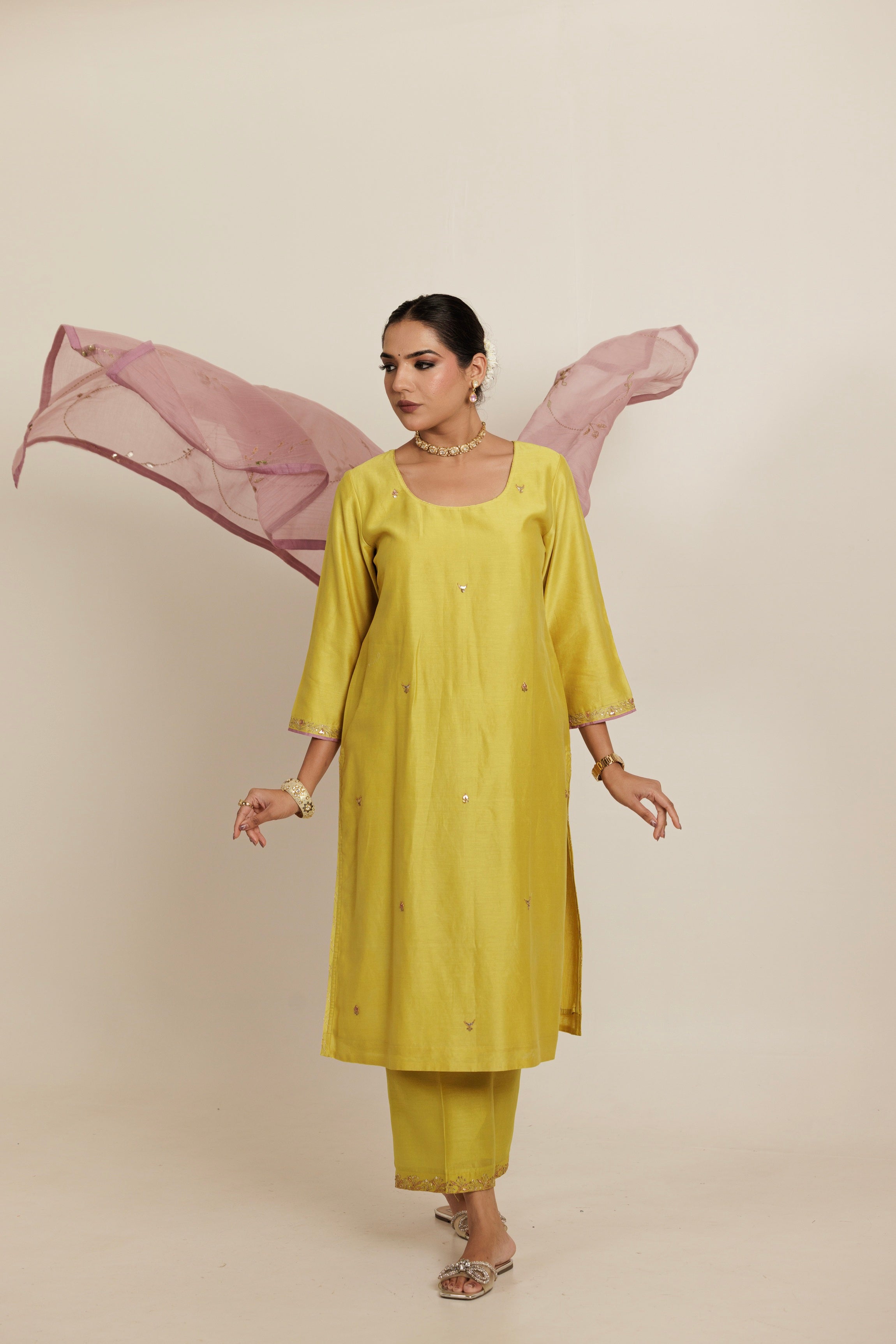 Hand Embroidered Gota Patti Chanderi Kurta Set