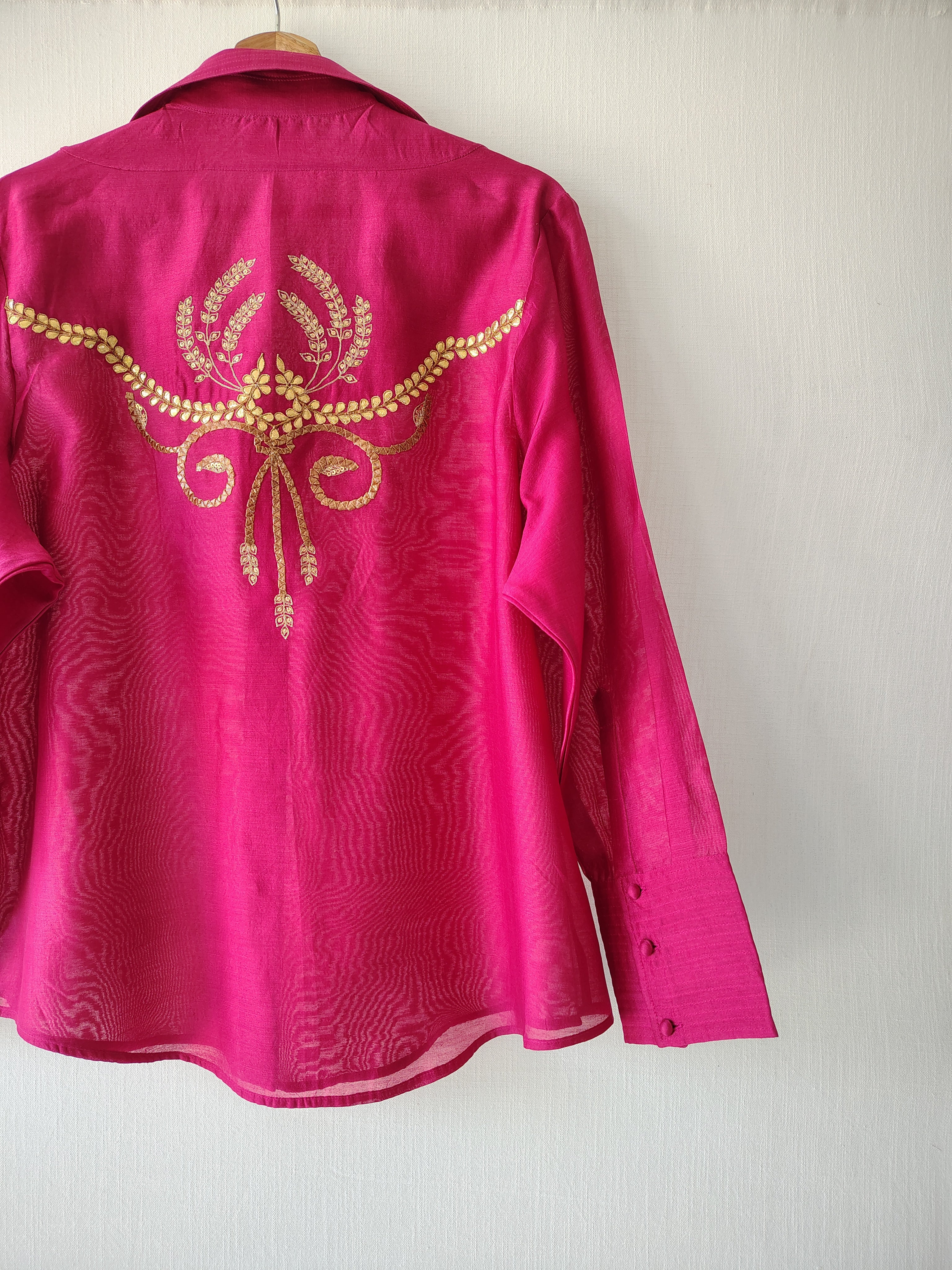 The BAROQUE Shirt - Pink